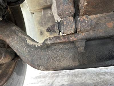 Spicer I-100 Front Axle Assembly for a International 4300