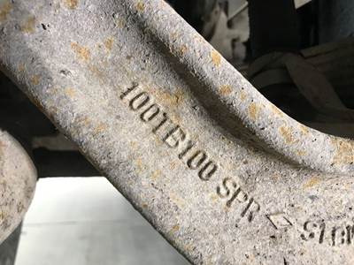 Spicer I-100SG Front Axle Assembly for a International 4700