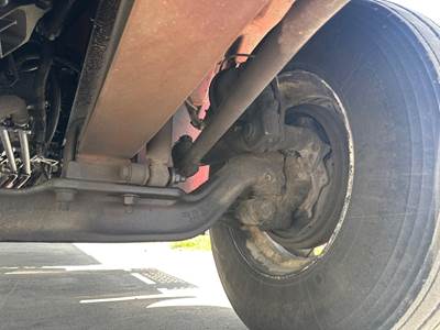 Spicer I-100SG Front Axle Assembly for a International Durastar (4300)