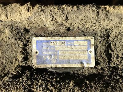 Spicer I-120 Front Axle Assembly for a International 9200