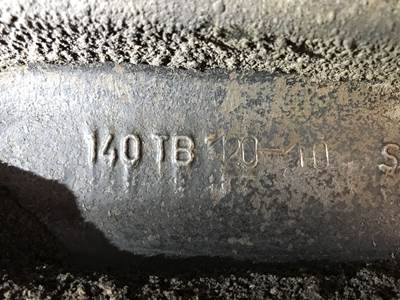 Spicer I-120 Front Axle Assembly for a International 4400