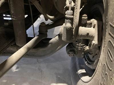 Spicer I-120 Front Axle Assembly for a International 4300