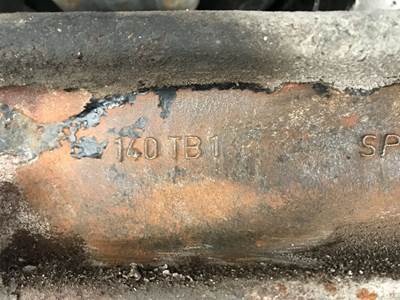 Spicer I-140 Front Axle Assembly for a International 4400