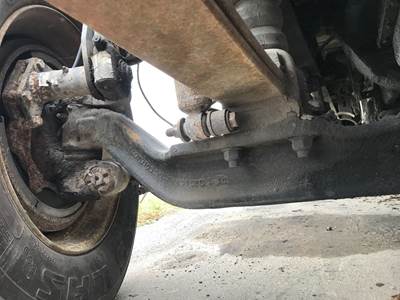 Spicer I-140 Front Axle Assembly for a International Durastar (4400)