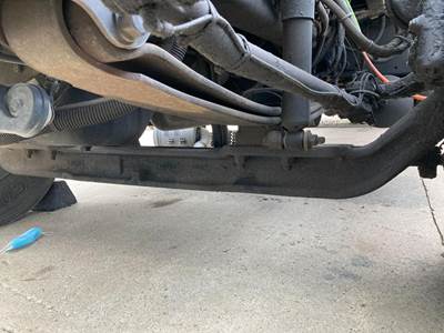 Spicer I-140 Front Axle Assembly for a International 4400