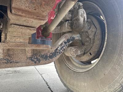 Spicer I-140 Front Axle Assembly for a International 4700