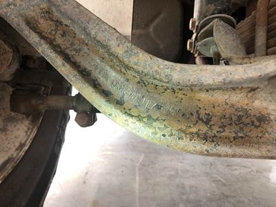 Spicer I-180 Front Axle Assembly for a International 4700