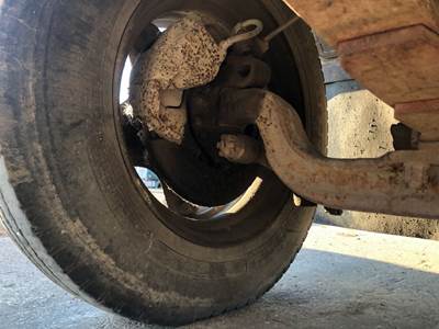 Spicer I-50 Front Axle Assembly for a International S1800