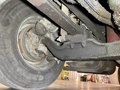 Spicer I-80 Front Axle Assembly for a International 4300