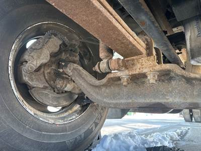 Spicer I-80 Front Axle Assembly for a International 4300