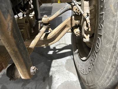 Spicer I-80 Front Axle Assembly for a International 4700