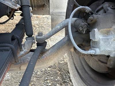 Spicer I-80 Front Axle Assembly for a International 4700