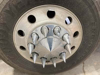 Volvo ALL Front Axle Assembly for a Volvo VNL