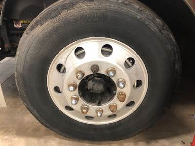 Volvo FXL12 Front Axle Assembly for a Volvo VNL