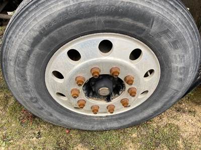 Volvo FXL12 Front Axle Assembly for a Volvo VNL