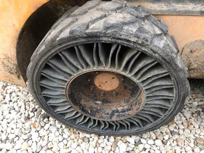 Case 60XT Rear Axle Assembly