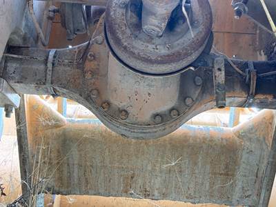 Case W14B Rear Axle Assembly