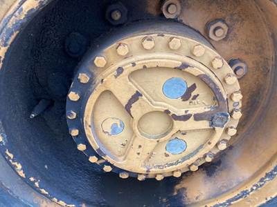 Case W20B Rear Axle Assembly