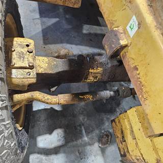 Caterpillar 420D Rear Axle Assembly