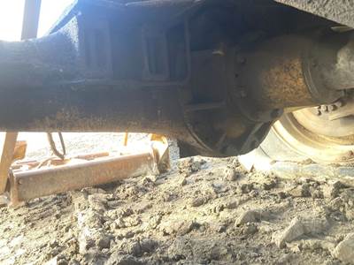 1992 Caterpillar 930 Rear Axle Assembly For Sale | Spencer, IA | 4V6533 ...