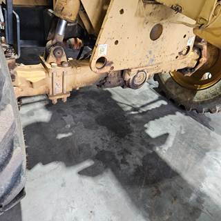 Caterpillar TH63 Rear Axle Assembly