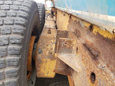 Dresser 850 Rear Axle Assembly