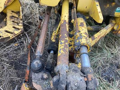 Galion 850B Rear Axle Assembly