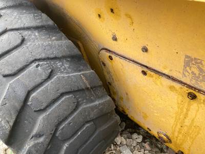 Gehl V330 Rear Axle Assembly