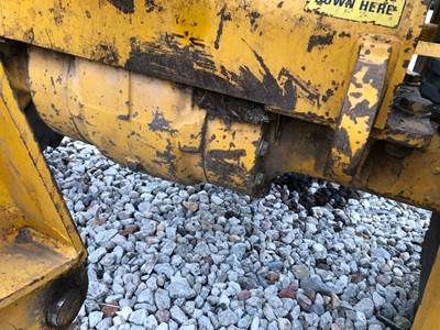 International 515 Rear Axle Assembly