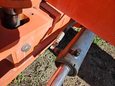 JLG 800AJ Rear Axle Assembly