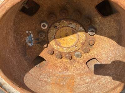 John Deere 544A Rear Axle Assembly