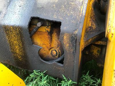 John Deere 544B Rear Axle Assembly