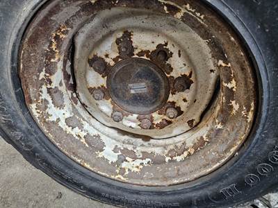 Komatsu SK820 Rear Axle Assembly