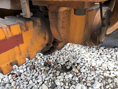 Samsung SL120-2 Rear Axle Assembly