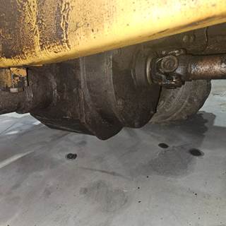 Vermeer V3550 Rear Axle Assembly