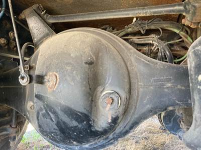 Axle Alliance RS19.0-4 Rear Axle Housing for a Freightliner M2 106