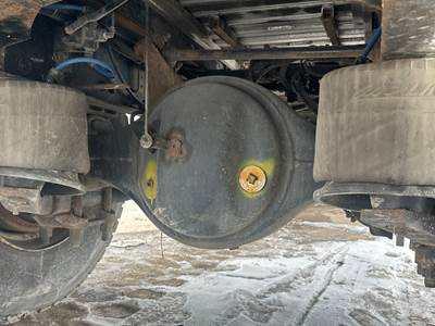 Axle Alliance RS21.0-4 Rear Axle Housing for a Freightliner M2 106