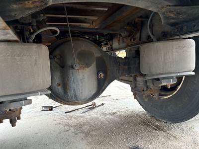 Axle Alliance RS21.0-4 Rear Axle Housing for a Freightliner M2 106