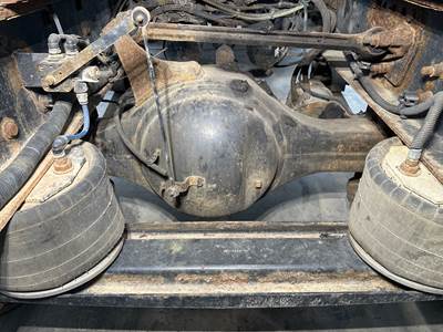 Axle Alliance RS23.0-4 Rear Axle Housing for a Freightliner M2 106