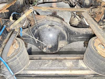 Axle Alliance RS23.0-4 Rear Axle Housing for a Freightliner M2 106