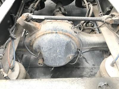 Axle Alliance RT40.0-4 Rear Axle Housing for a Freightliner Cascadia