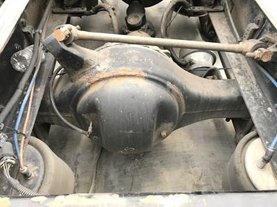 Axle Alliance RT40.0-4 Rear Axle Housing for a Freightliner Cascadia