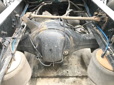 Axle Alliance RT40.0-4 Rear Axle Housing for a Freightliner Cascadia