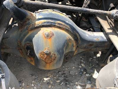 Axle Alliance RT40.0-4 Rear Axle Housing for a Freightliner Cascadia