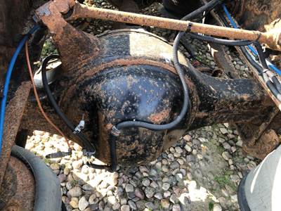 Axle Alliance RT40.0-4 Rear Axle Housing for a Freightliner Columbia 120