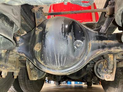 Axle Alliance RT40.0-4 Rear Axle Housing for a Freightliner Cascadia