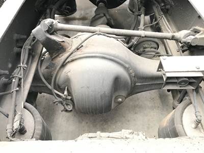 Axle Alliance RT40.0-4 Rear Axle Housing for a Freightliner Cascadia