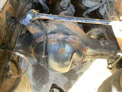 Axle Alliance RT40.0-4 Rear Axle Housing for a Freightliner Columbia 120