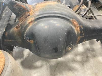 Axle Alliance RT40.0-4 Rear Axle Housing for a Freightliner Cascadia