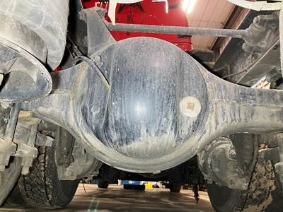 Axle Alliance RT40.0-4 Rear Axle Housing for a Freightliner Cascadia